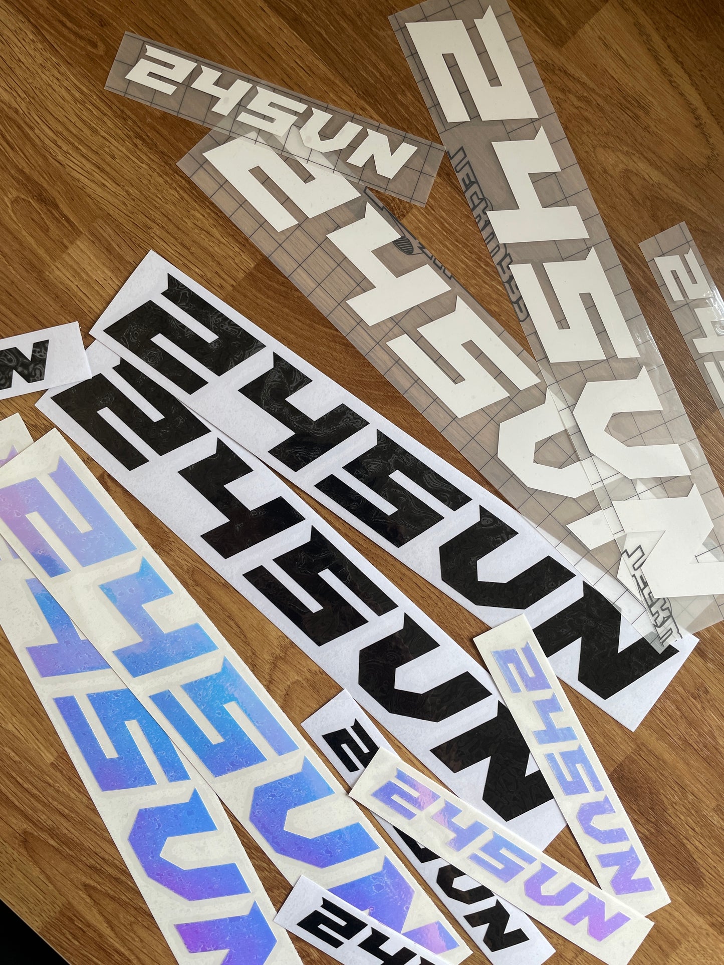 24svn Race Text Sticker