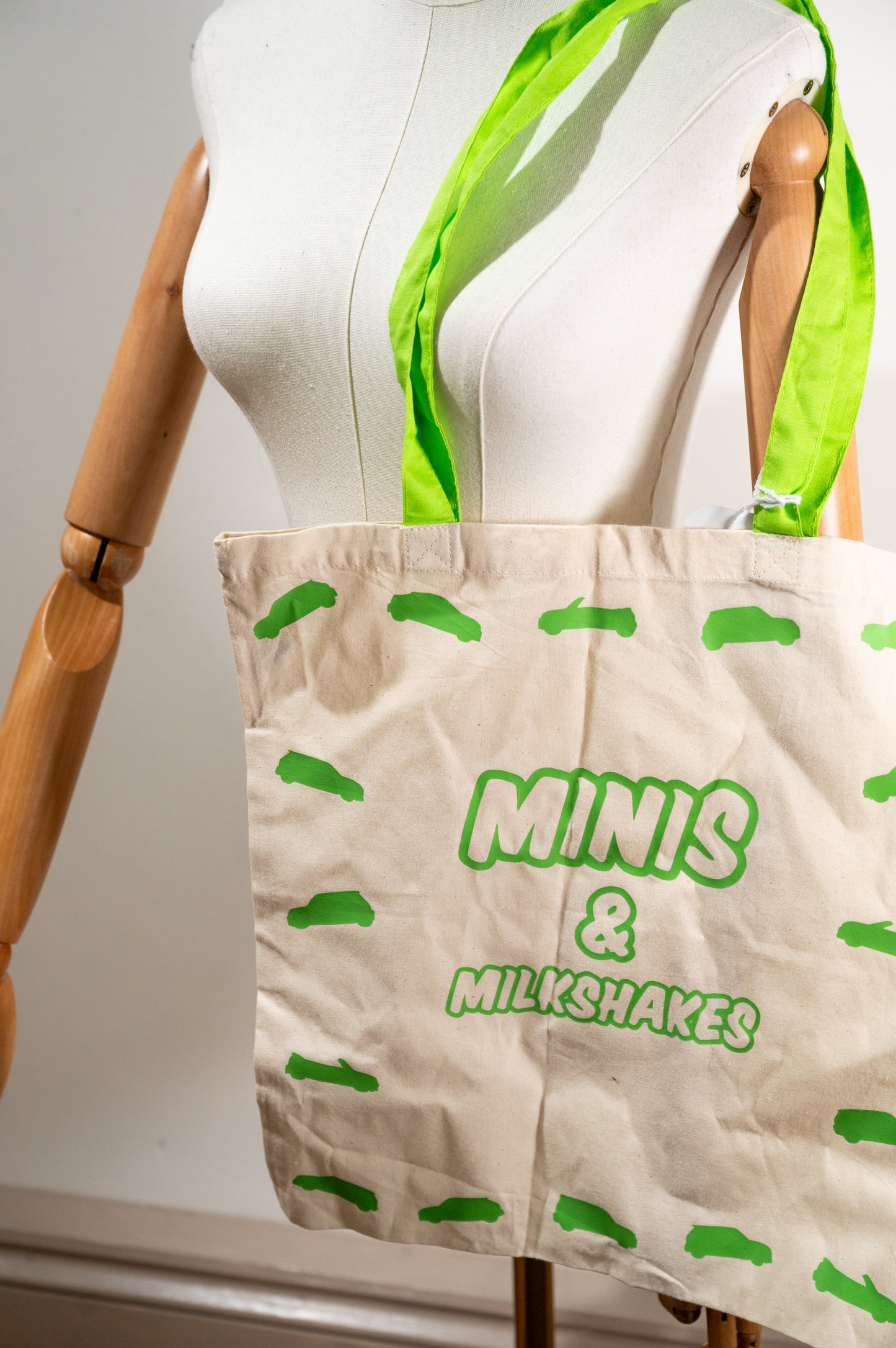 Minis & Millshakes tote bag