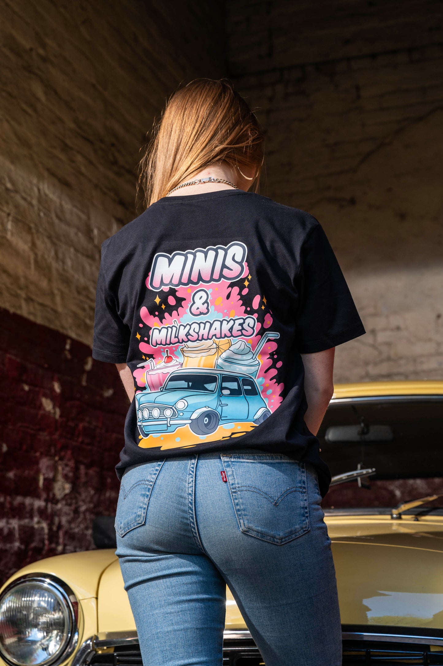 Minis & Milkshakes 2025 unisex T